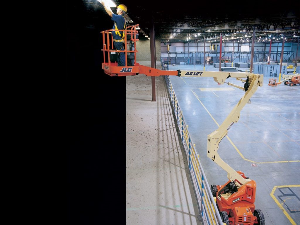 Tips for Staying Safe While Operating Aerial Lift Equipment