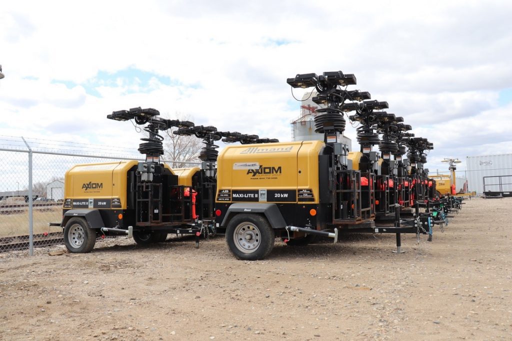 Choosing the Right Industrial Light Tower for Your Construction Jobsite